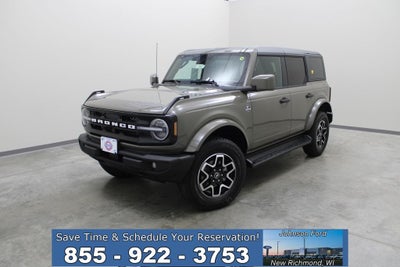 2026 Ford Bronco Outer Banks