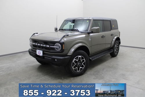 2026 Ford Bronco Outer Banks