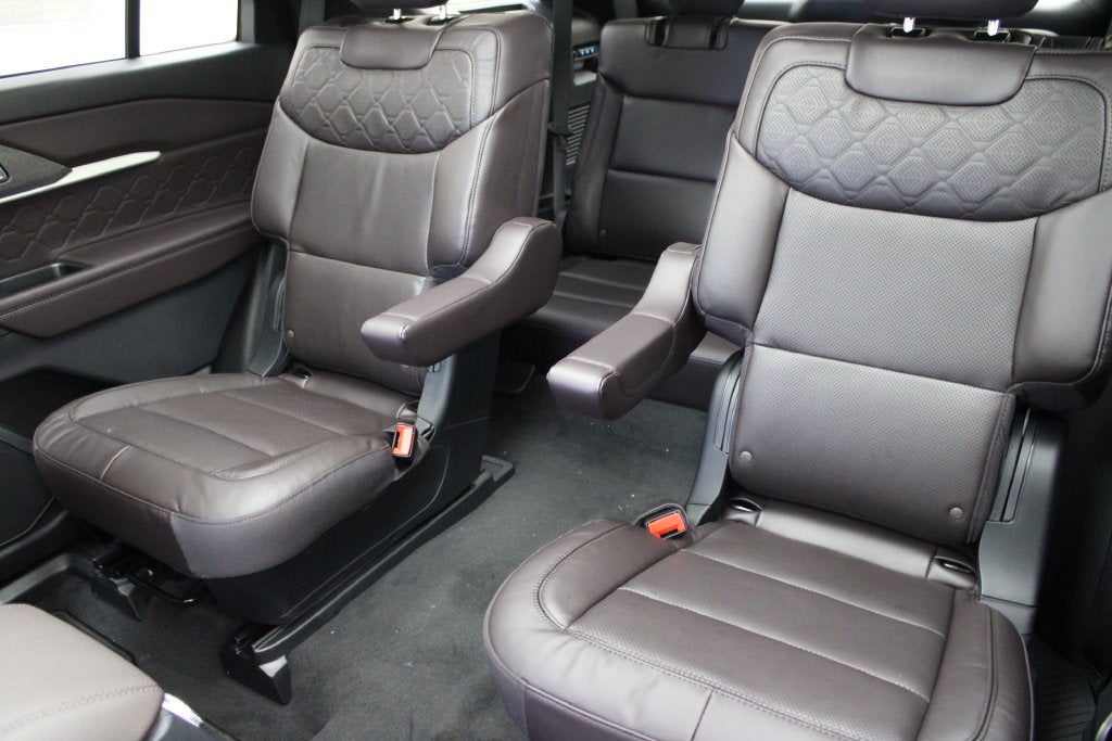 2027 Ford Explorer Platinum