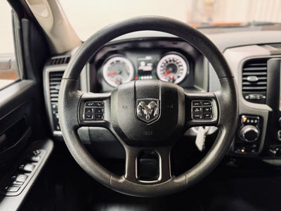 2019 RAM 1500 Classic Express Crew Cab 4x4 5'7" Box