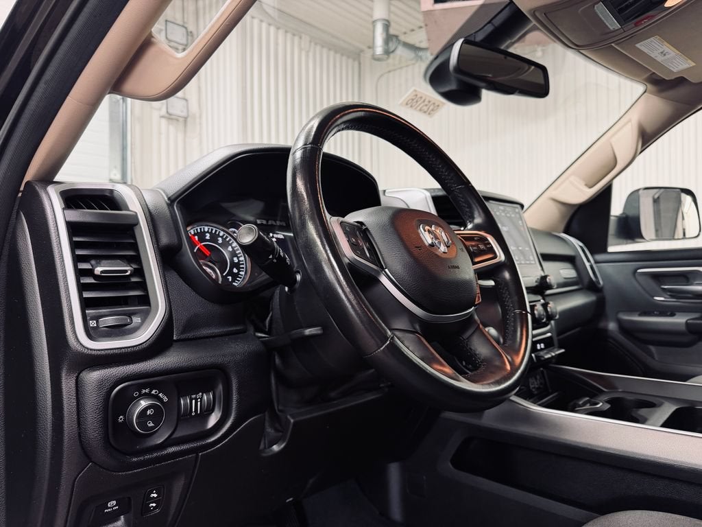 2019 RAM 1500 Big Horn/Lone Star Crew Cab 4x4 5'7" Box