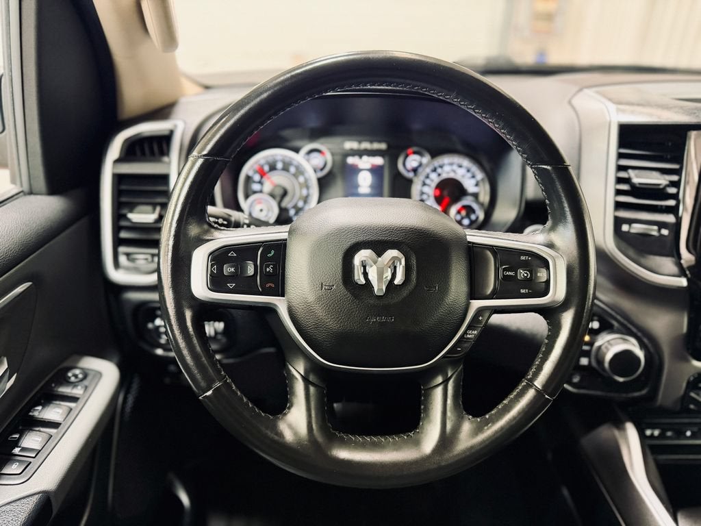 2019 RAM 1500 Big Horn/Lone Star Crew Cab 4x4 5'7" Box