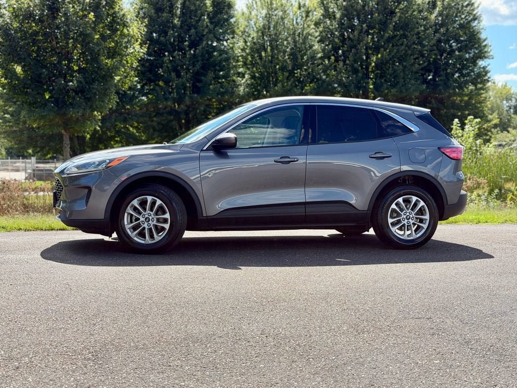 2021 Ford Escape SE Hybrid
