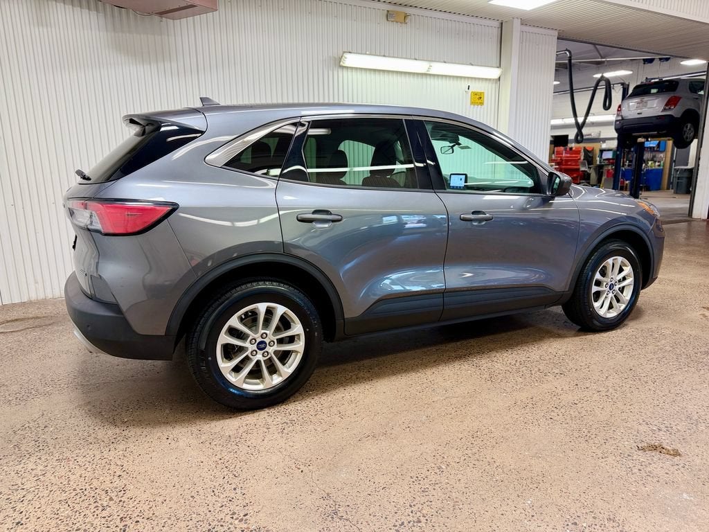 2021 Ford Escape SE Hybrid