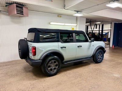 2021 Ford Bronco Base