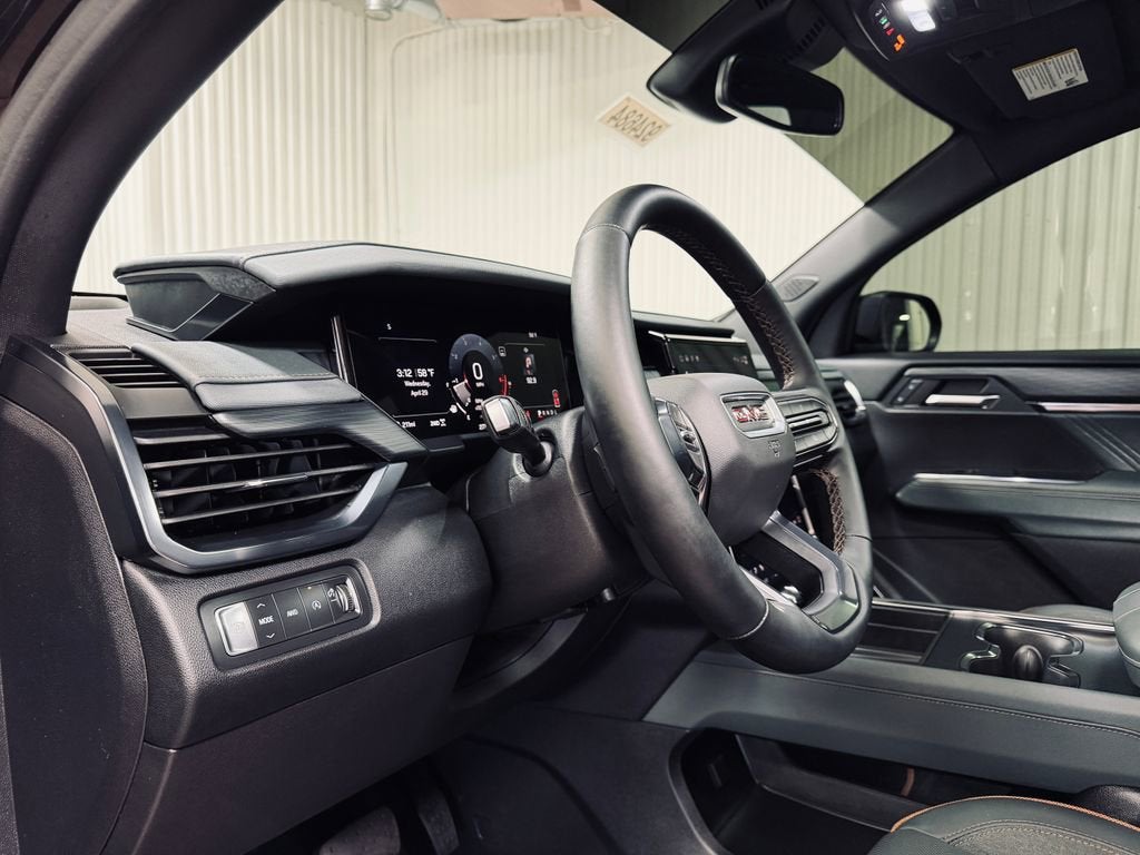 2024 GMC Acadia AT4