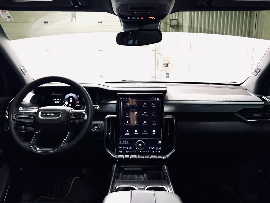 2024 GMC Acadia AT4