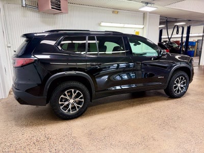 2025 GMC Acadia AT4