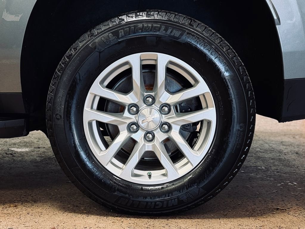 2022 Chevrolet Suburban LT