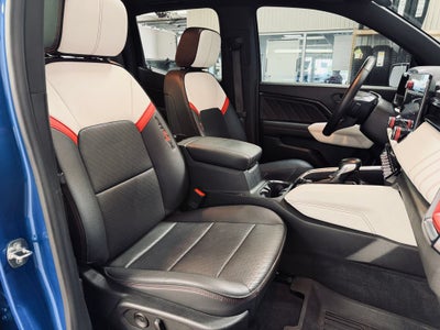 2023 GMC Canyon 4WD AT4X