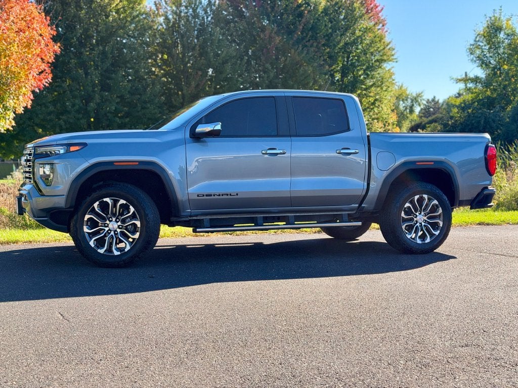 2024 GMC Canyon Denali