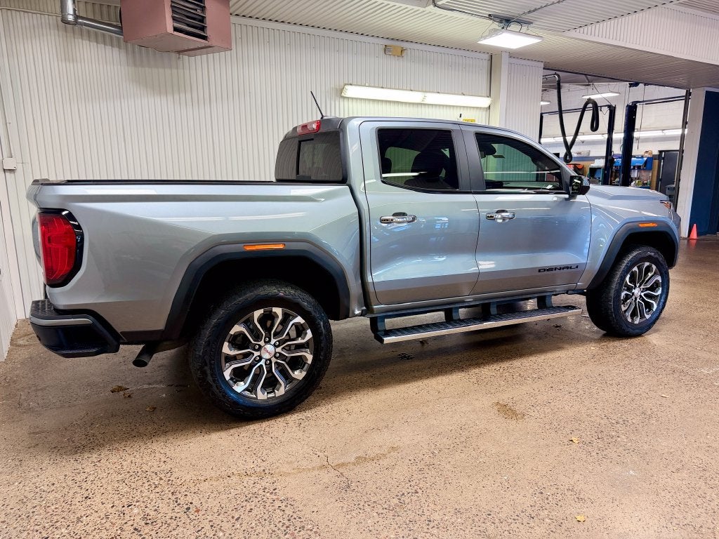 2024 GMC Canyon Denali