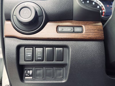 2023 Nissan TITAN Crew Cab Platinum Reserve 4x4