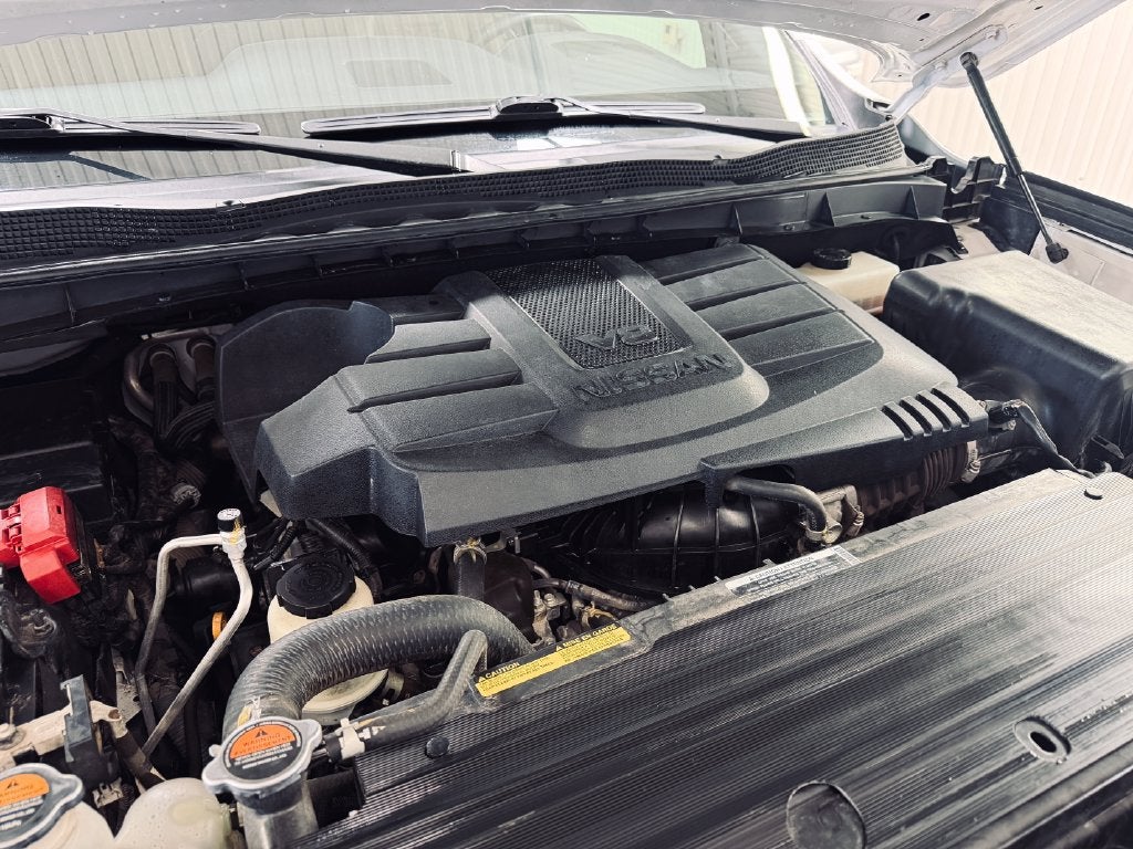 2023 Nissan TITAN Crew Cab Platinum Reserve 4x4