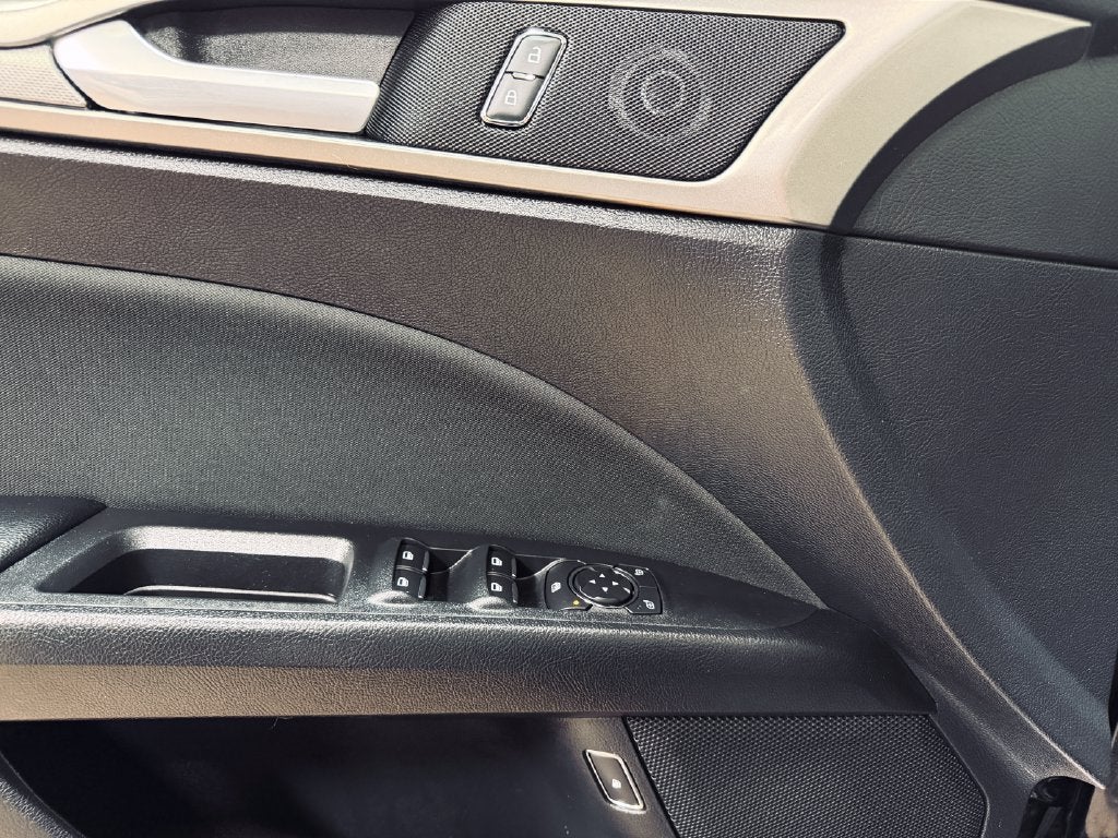 2018 Ford Fusion Hybrid SE
