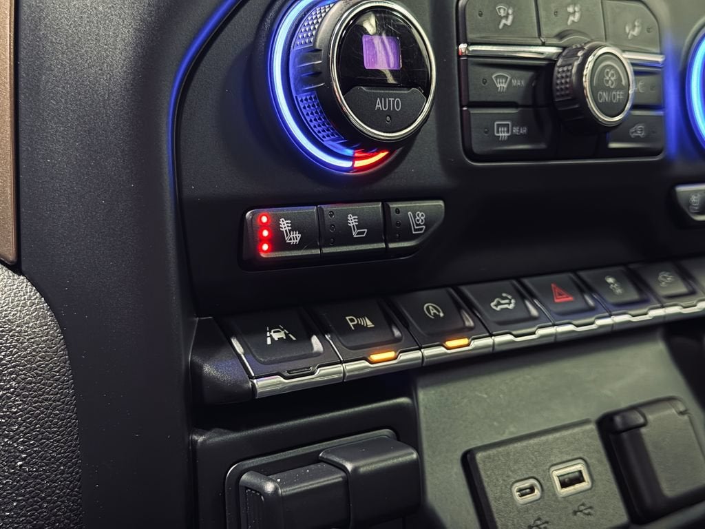 2021 Chevrolet Silverado 1500 High Country