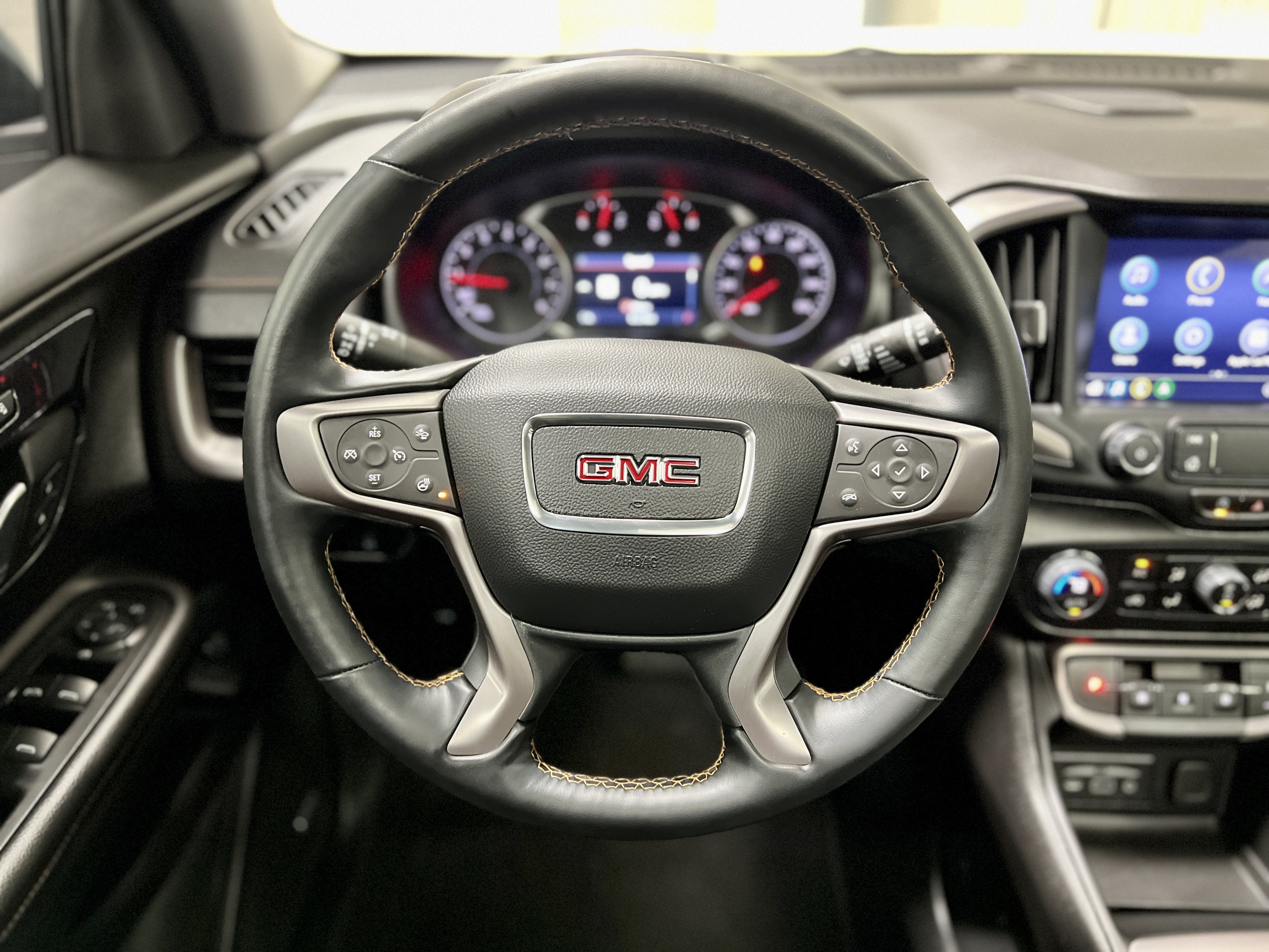 2024 GMC Terrain AT4