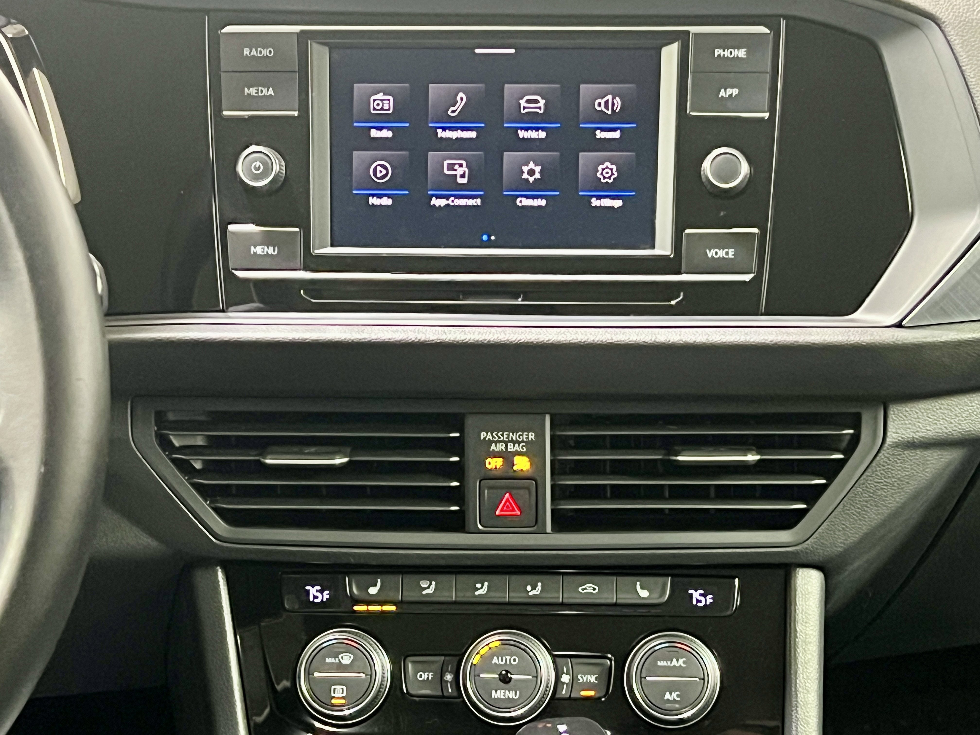 2024 Volkswagen JETTA SE