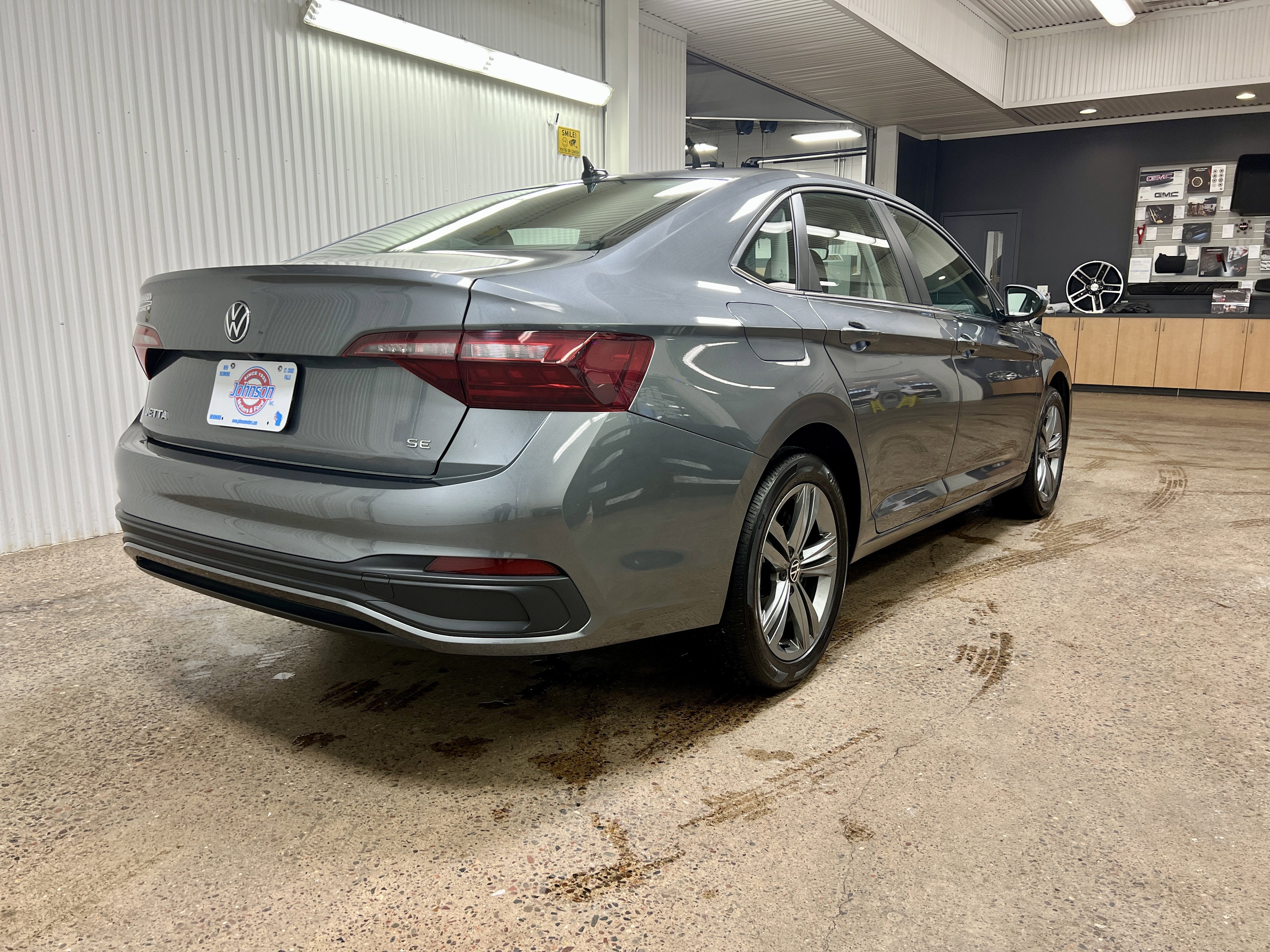 2024 Volkswagen JETTA SE