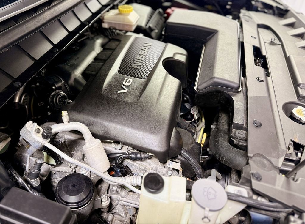 2022 Nissan Pathfinder SL 4WD