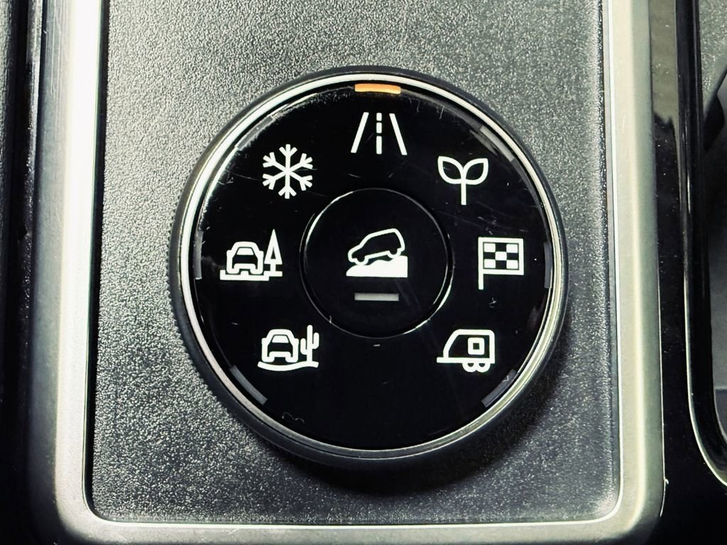 2022 Nissan Pathfinder SL 4WD