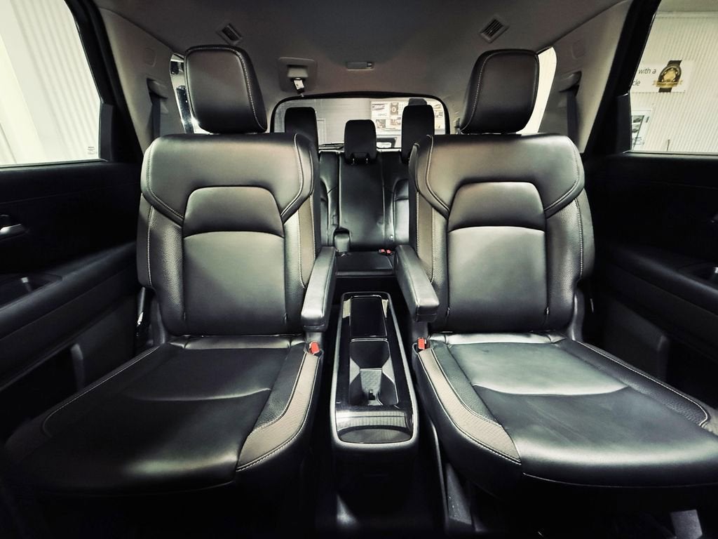 2022 Nissan Pathfinder SL 4WD