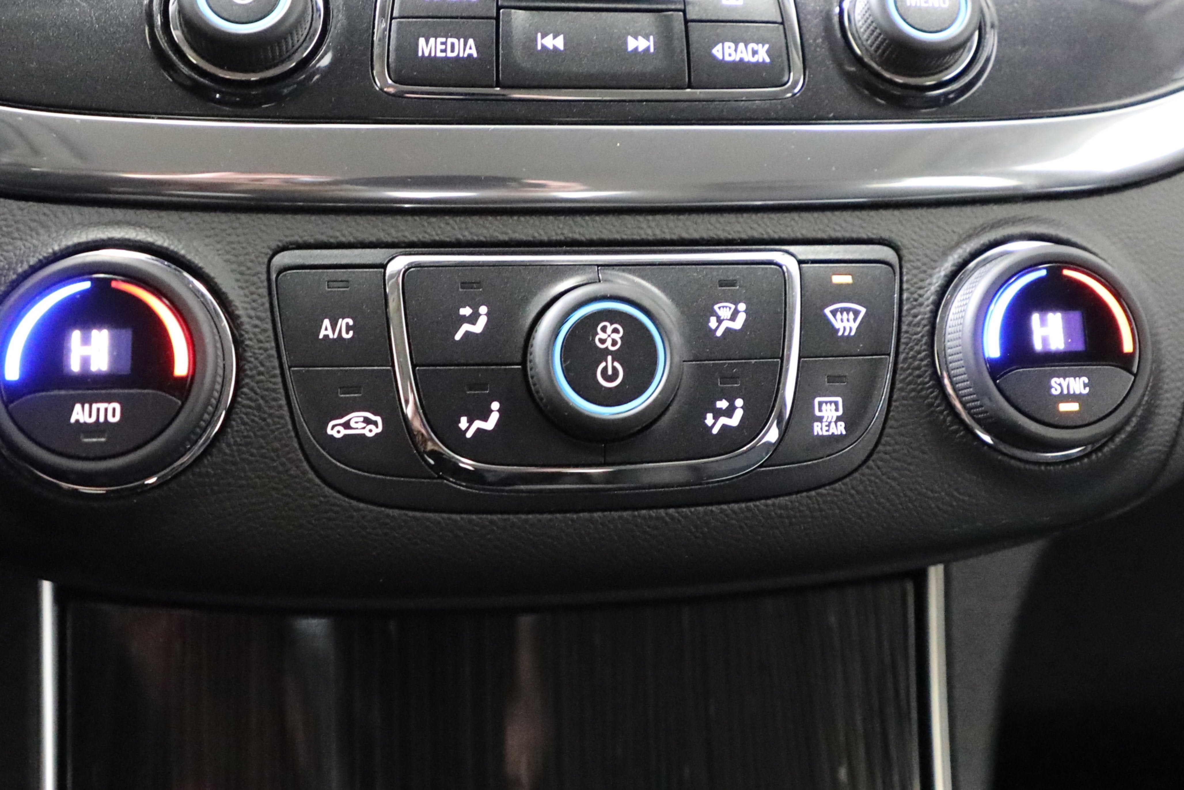 2017 Chevrolet Impala LT