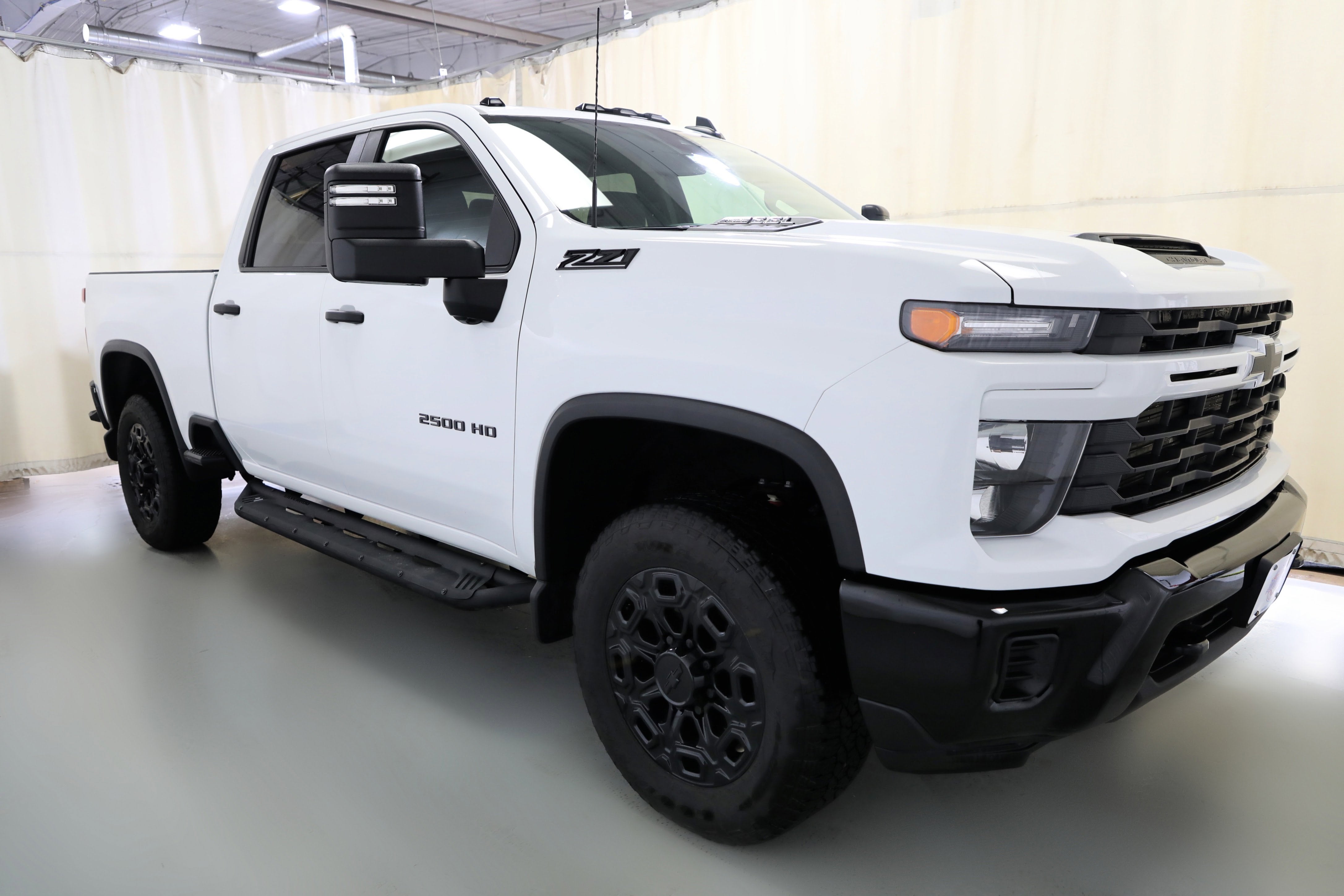 2024 Chevrolet Silverado 2500 HD Custom