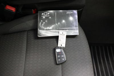 2024 Chevrolet Silverado 2500 HD Custom