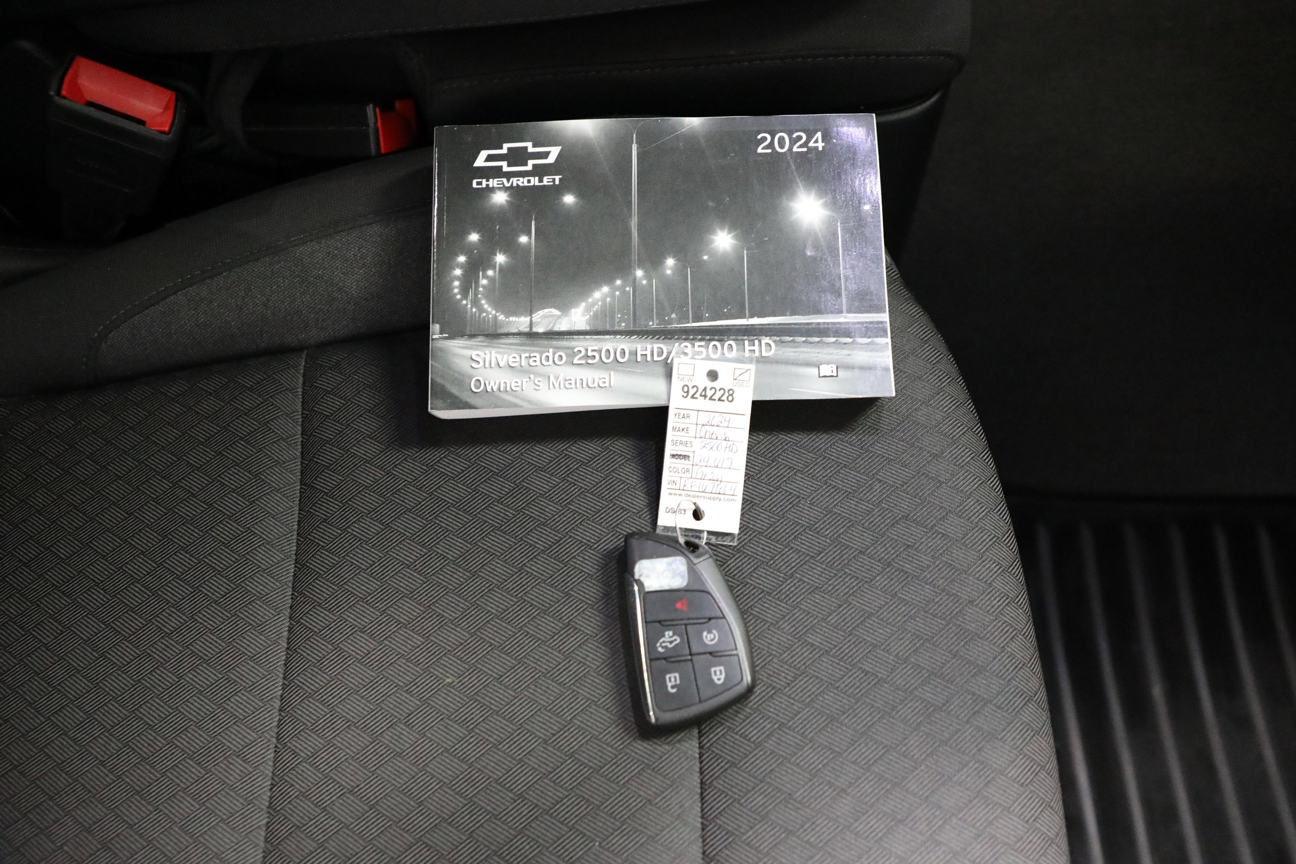 2024 Chevrolet Silverado 2500 HD Custom