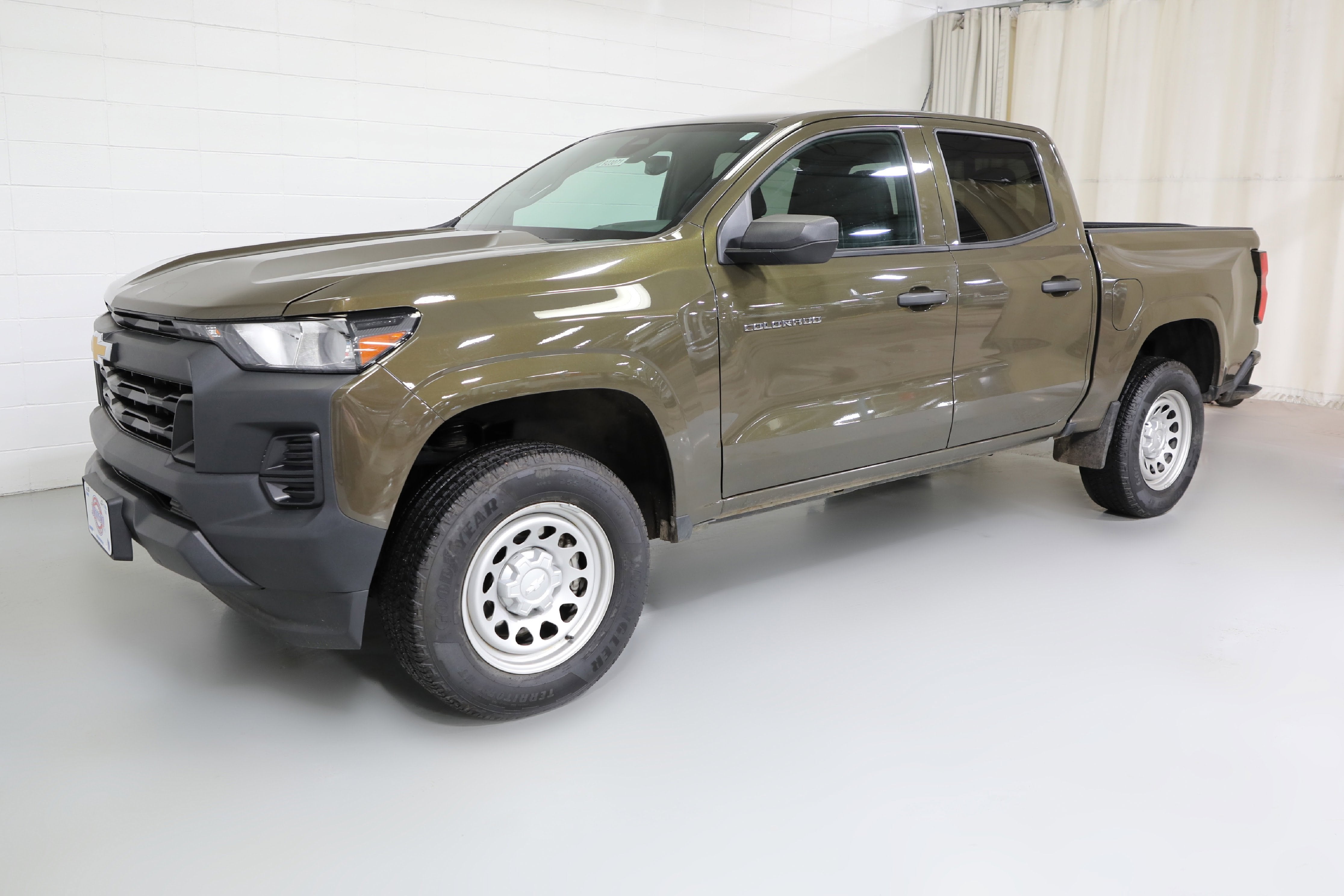 2024 Chevrolet Colorado WT