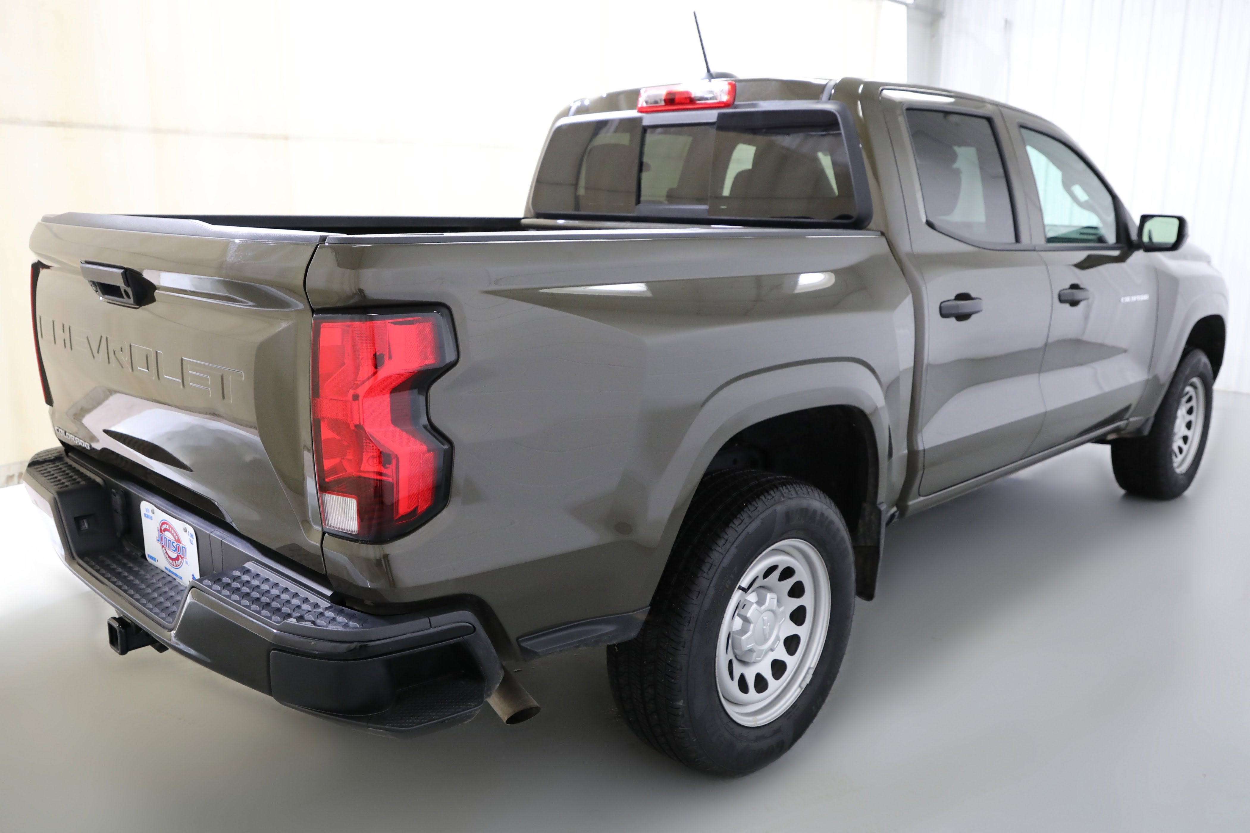 2024 Chevrolet Colorado WT