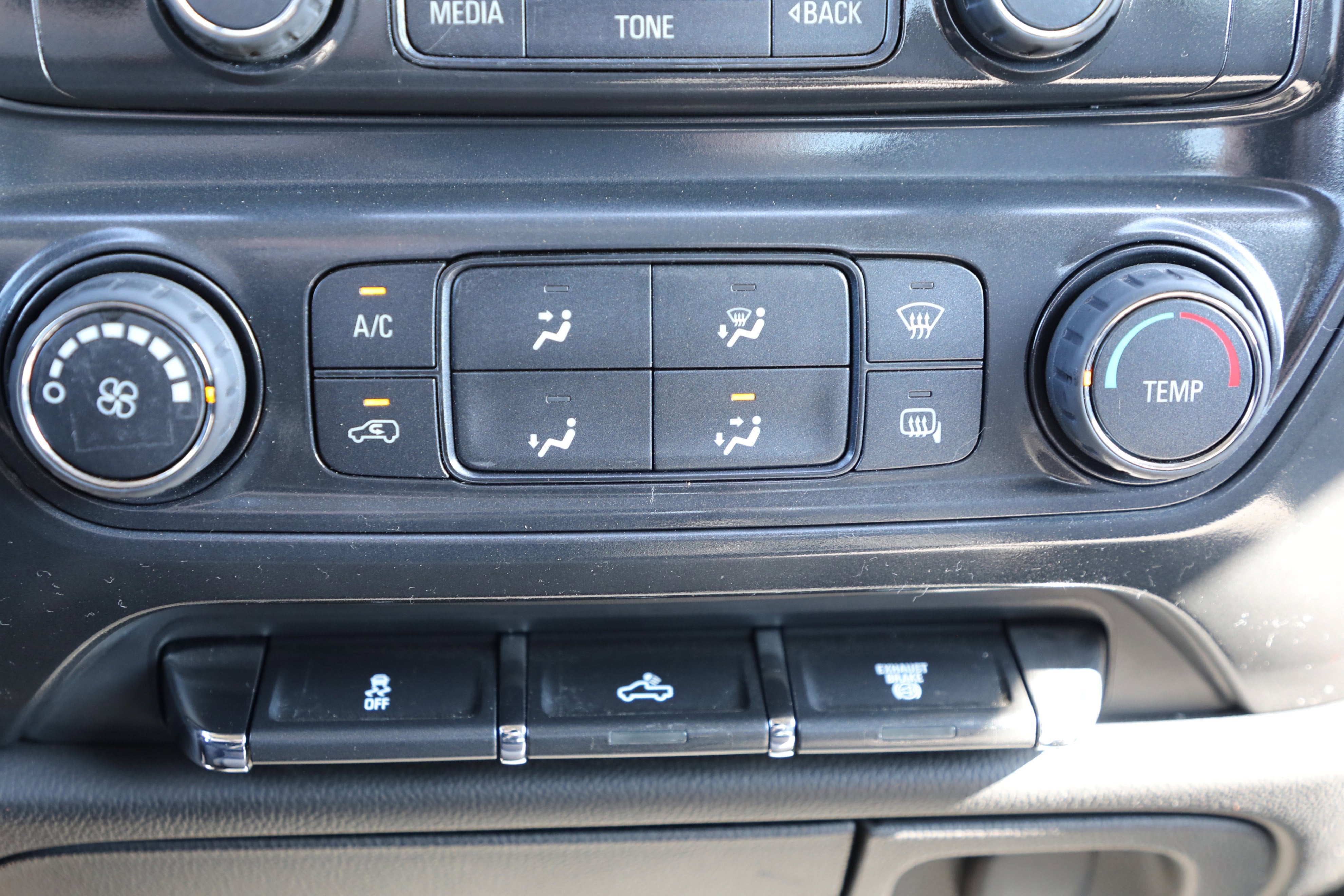 2016 GMC Sierra 2500 HD 4WD Double Cab 144.2"