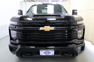2024 Chevrolet Silverado 2500 HD Custom