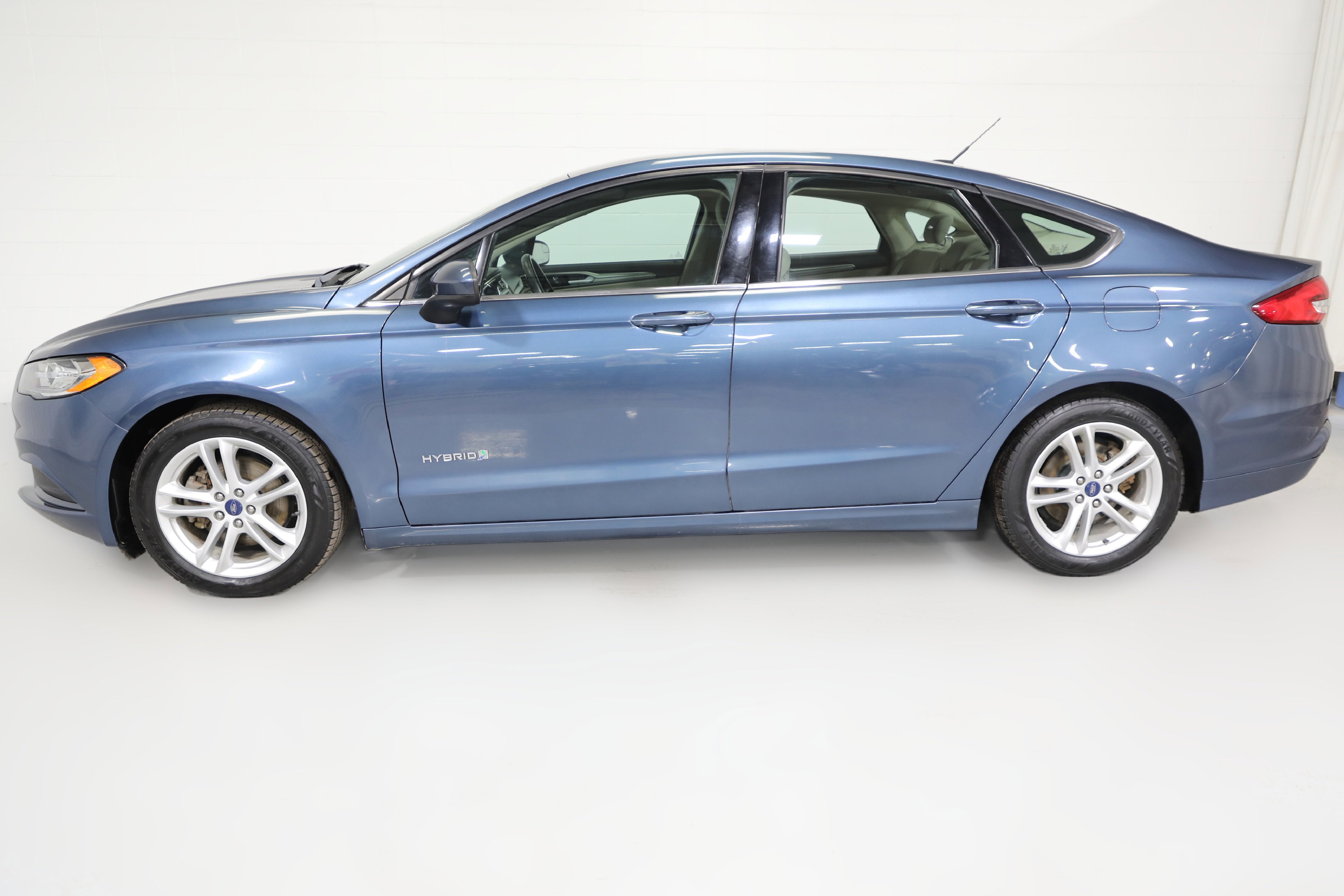 2018 Ford Fusion Hybrid SE