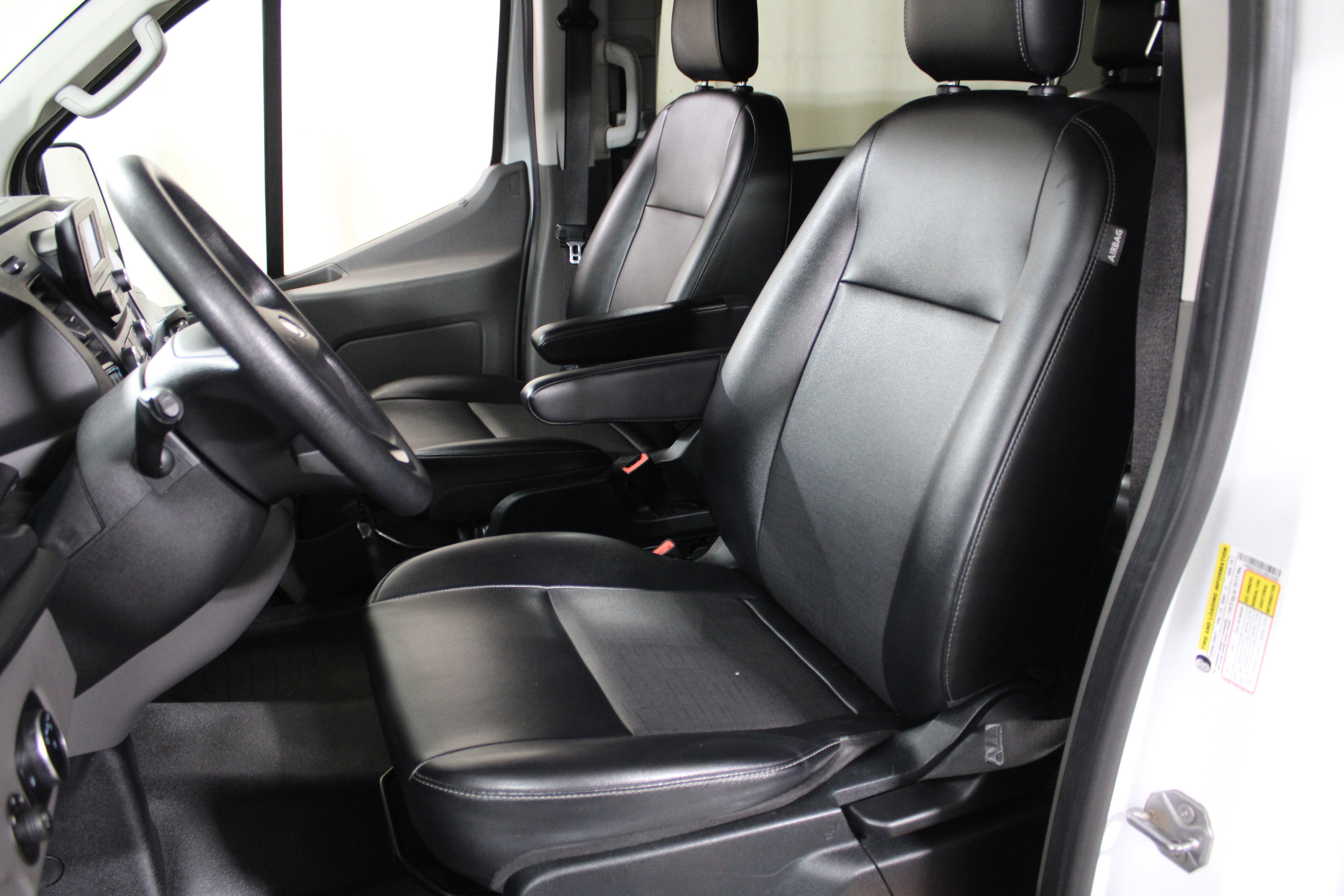 2020 Ford Transit Passenger Wagon XL