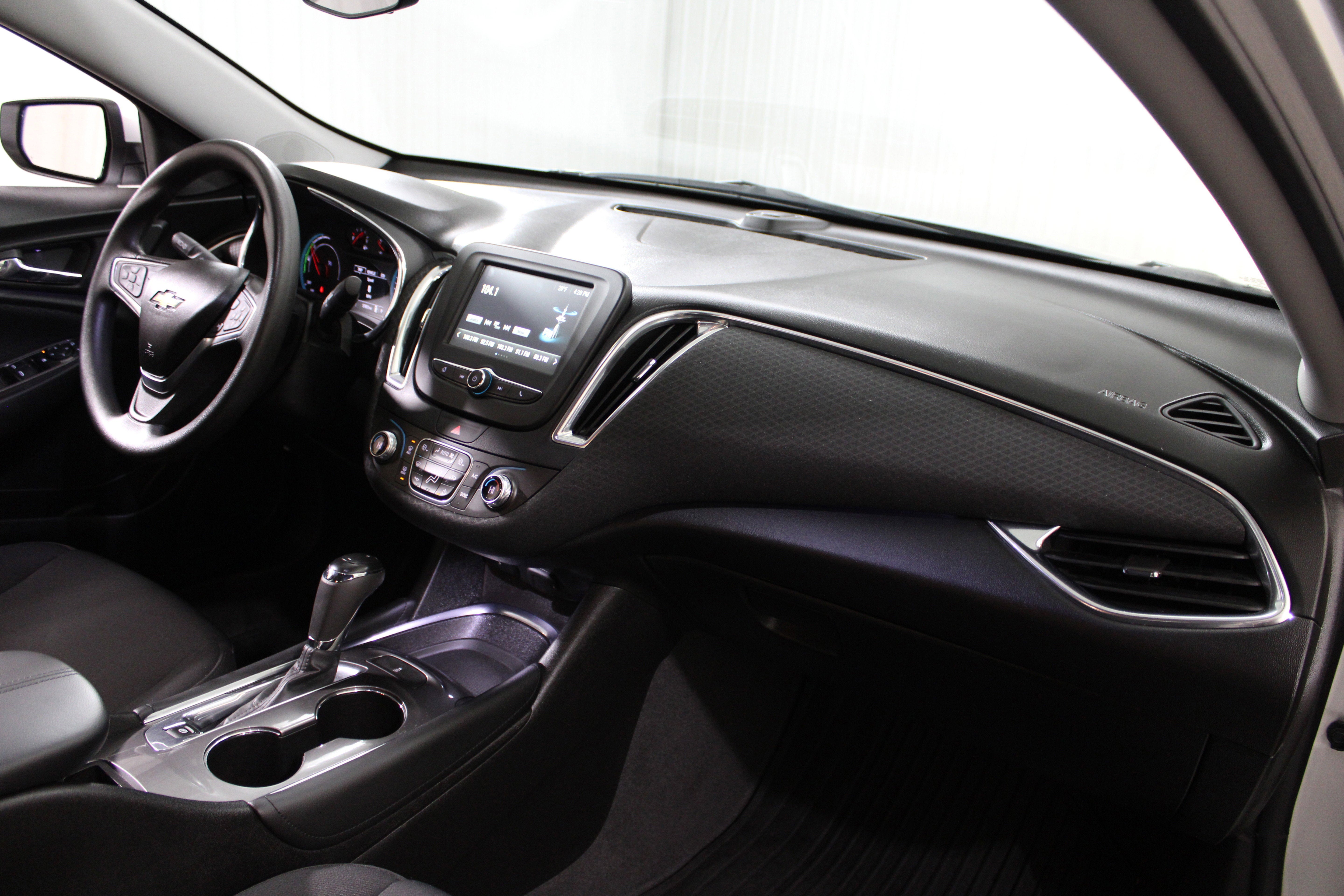 2017 Chevrolet Malibu Hybrid