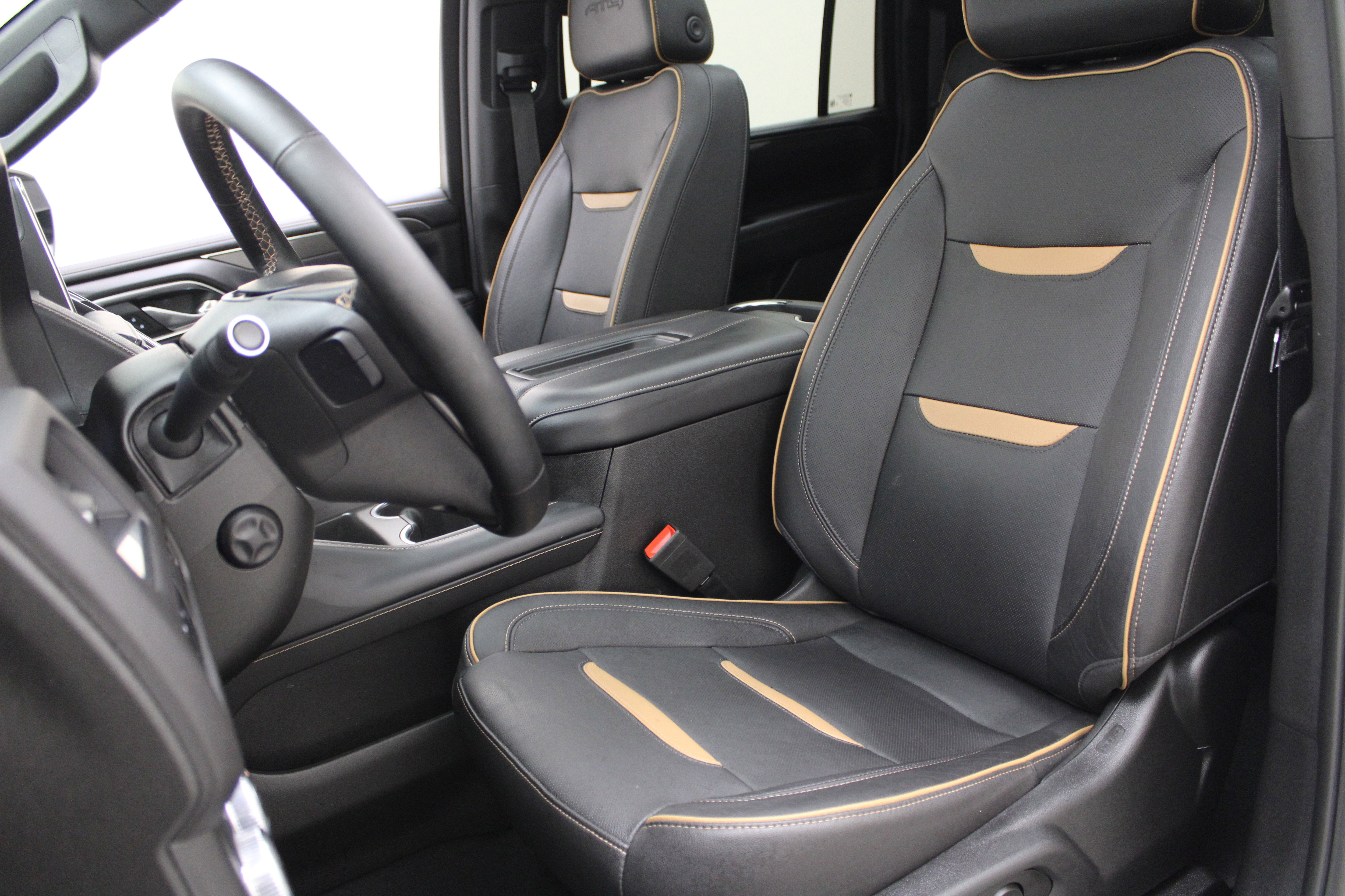 2023 GMC Yukon XL AT4