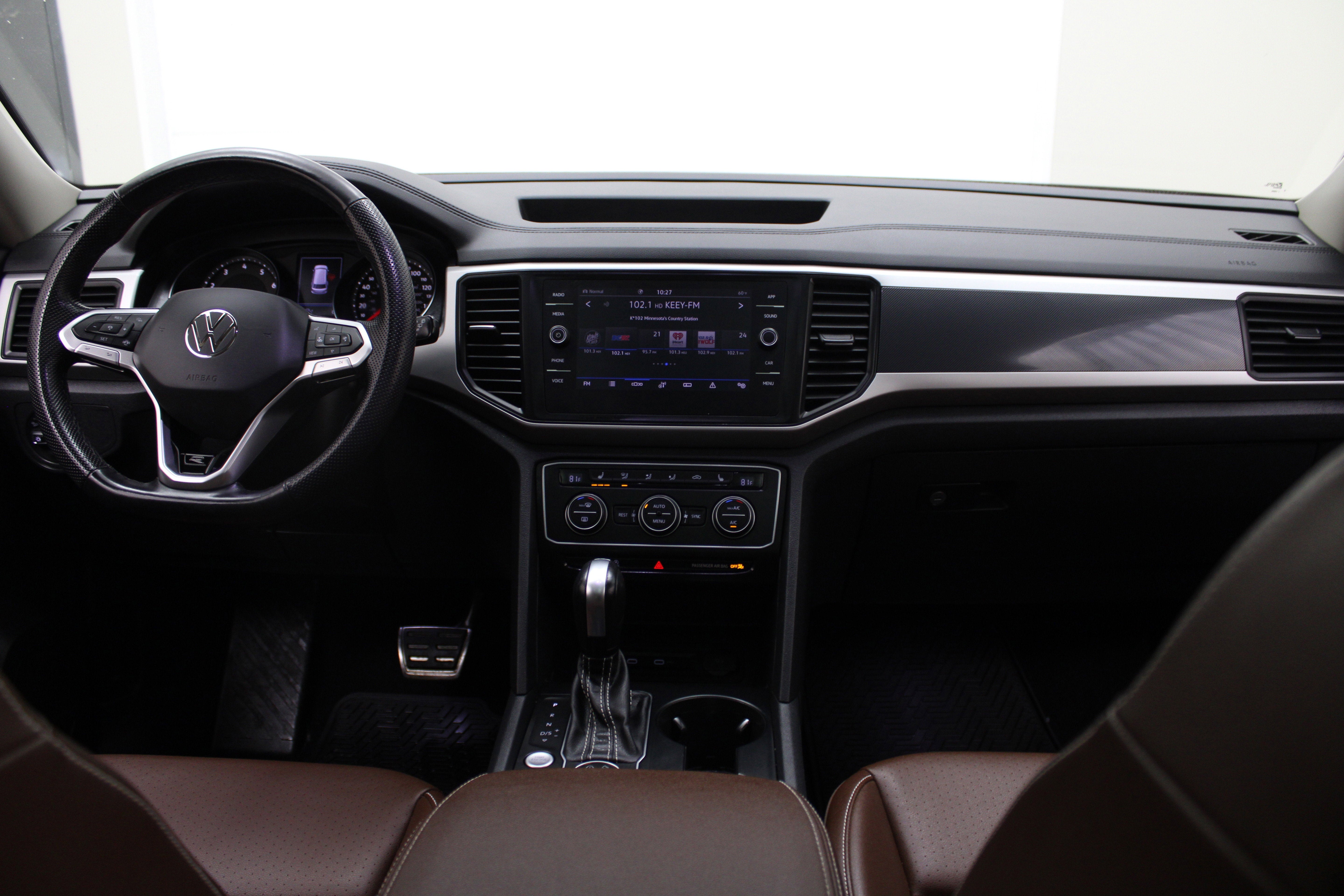 2021 Volkswagen Atlas 3.6L V6 SE w/Technology R-Line