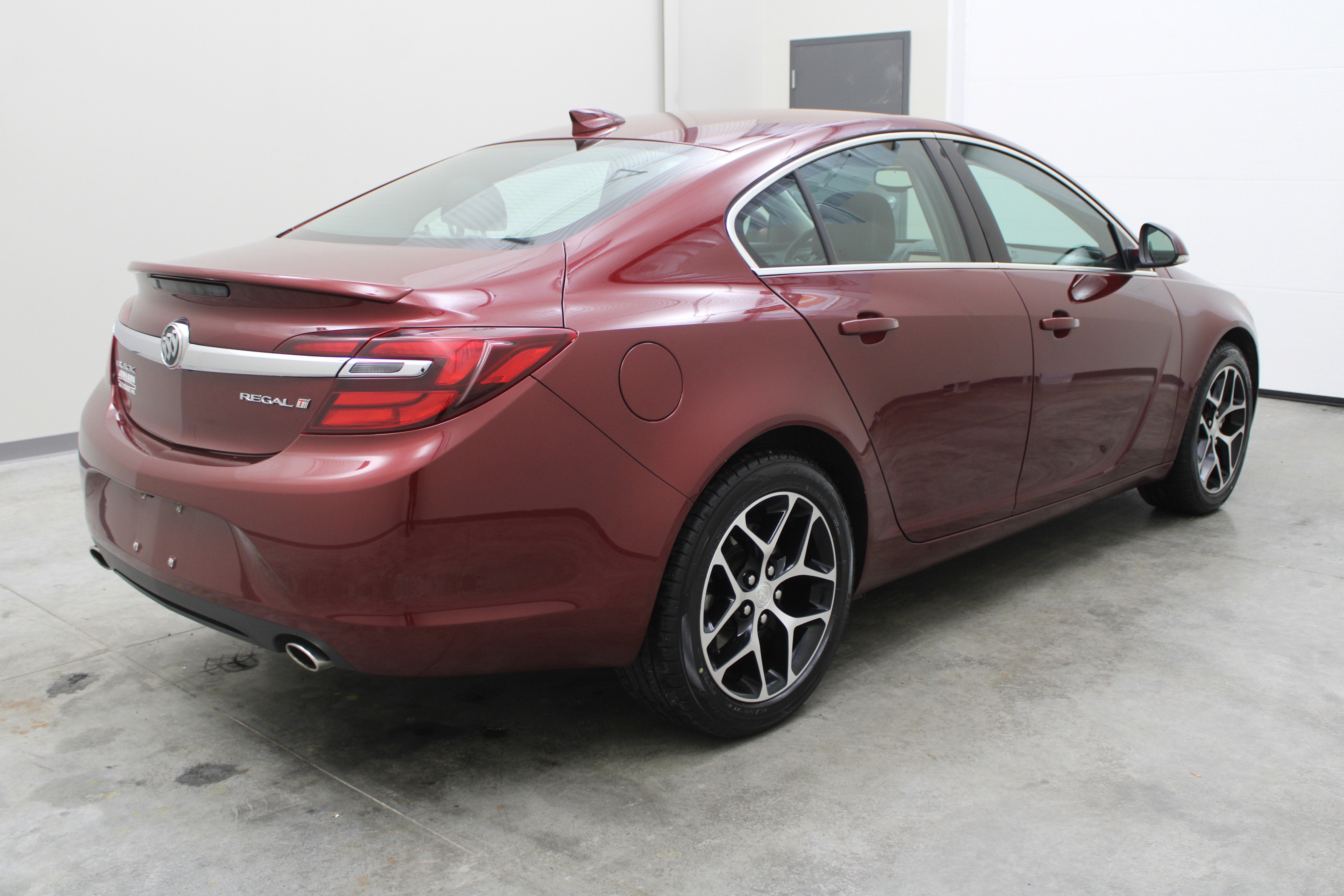 2017 Buick Regal Sport Touring