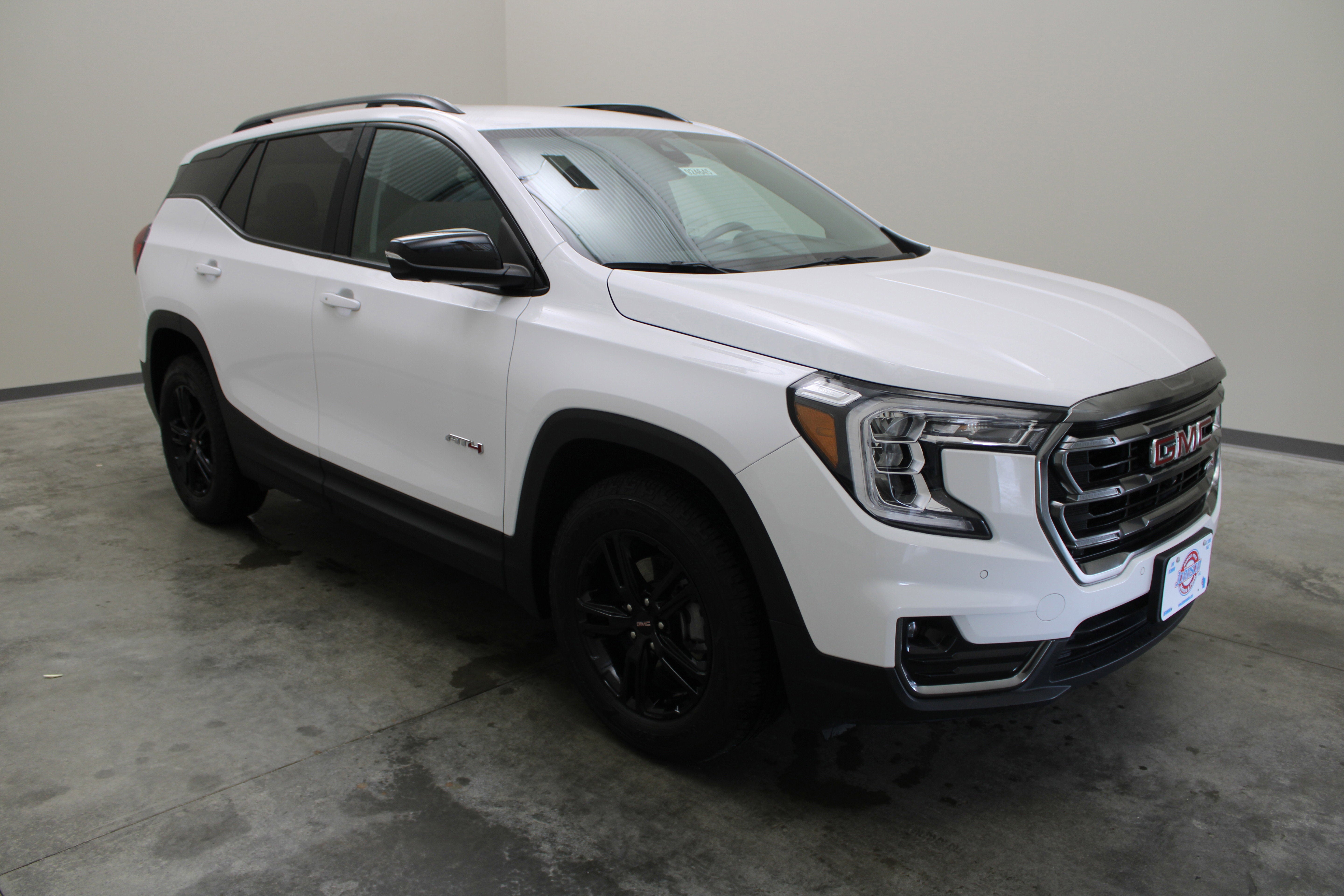 2024 GMC Terrain AT4