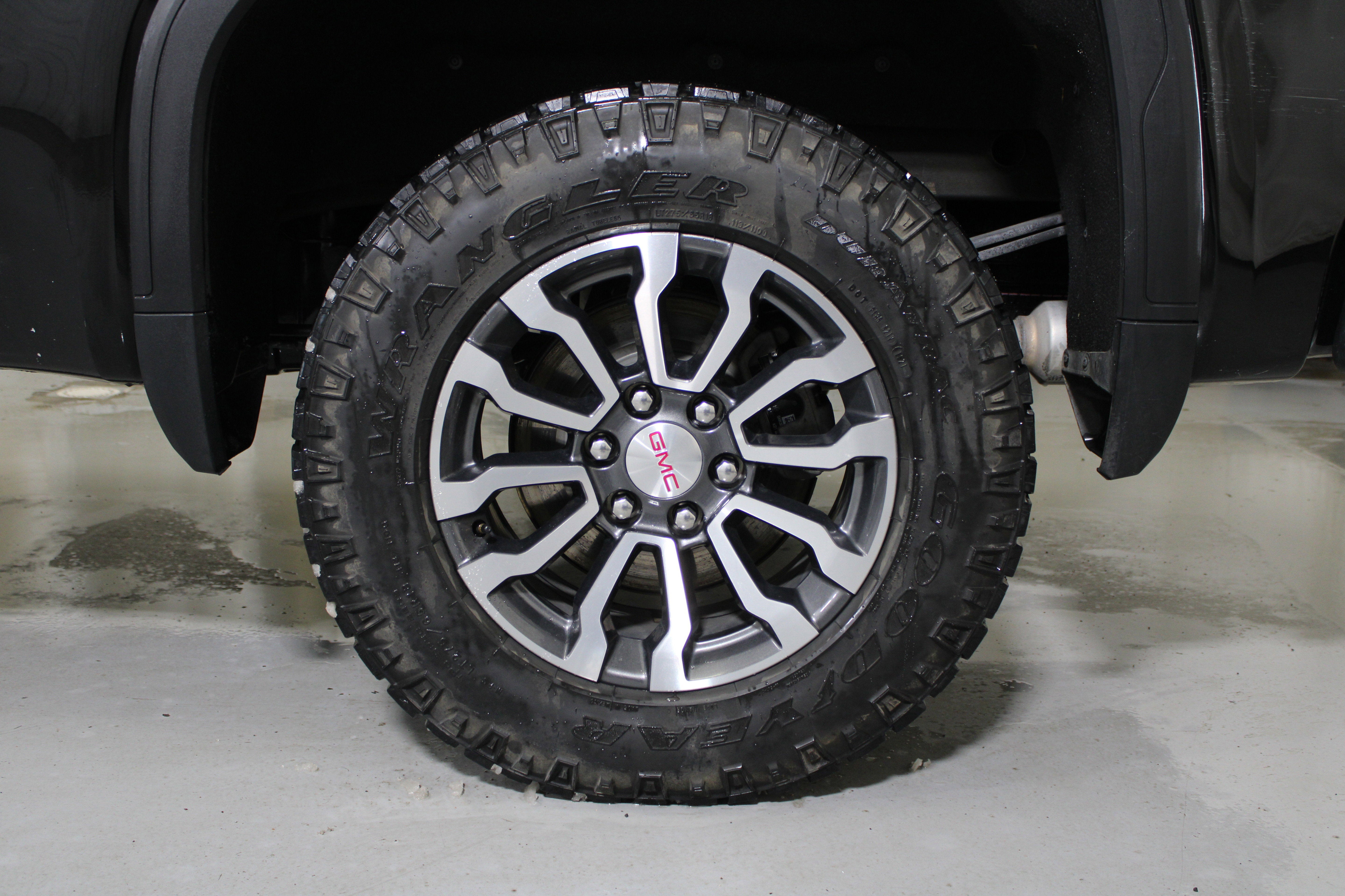 2021 GMC Sierra 1500 AT4