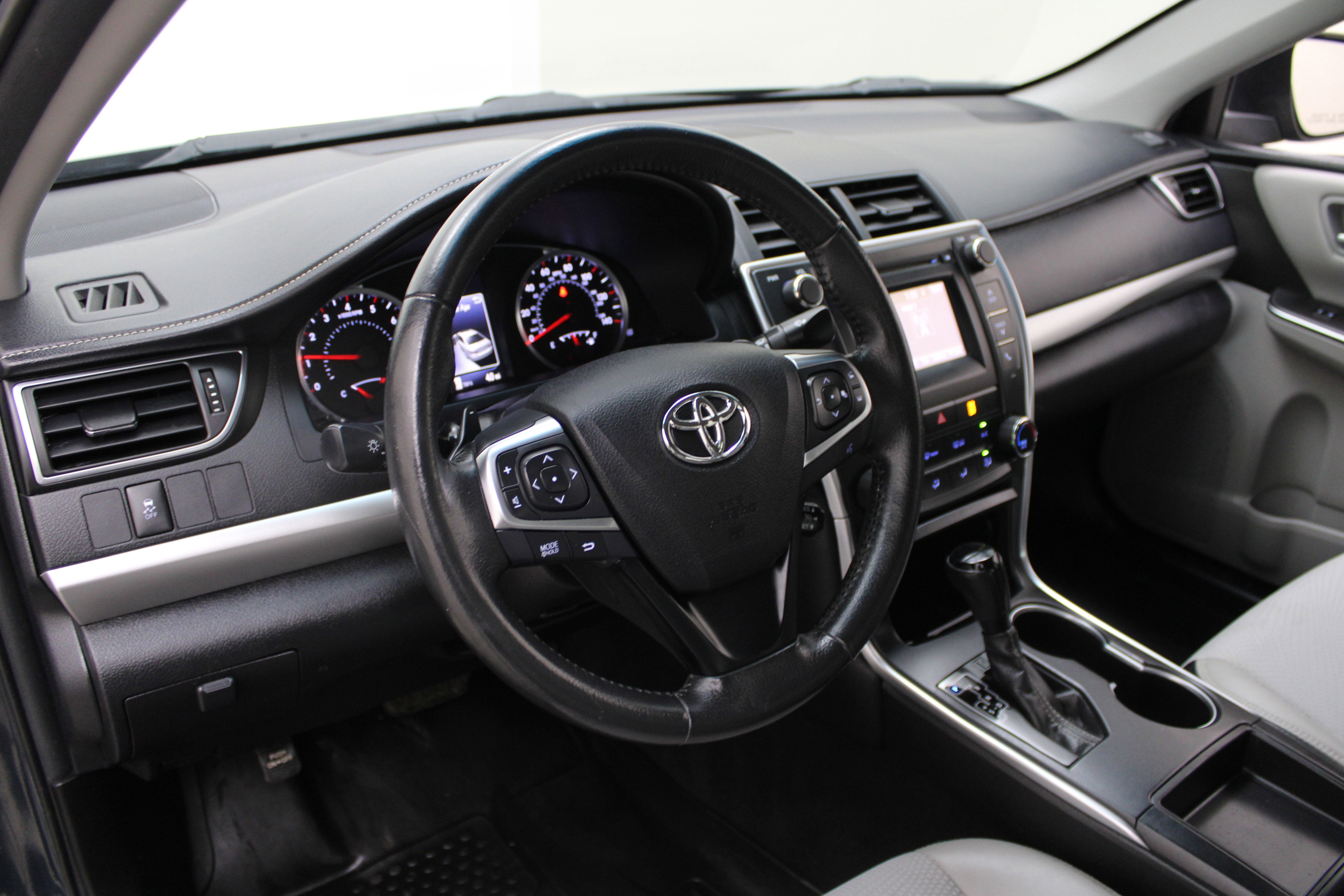 2017 Toyota Camry XLE