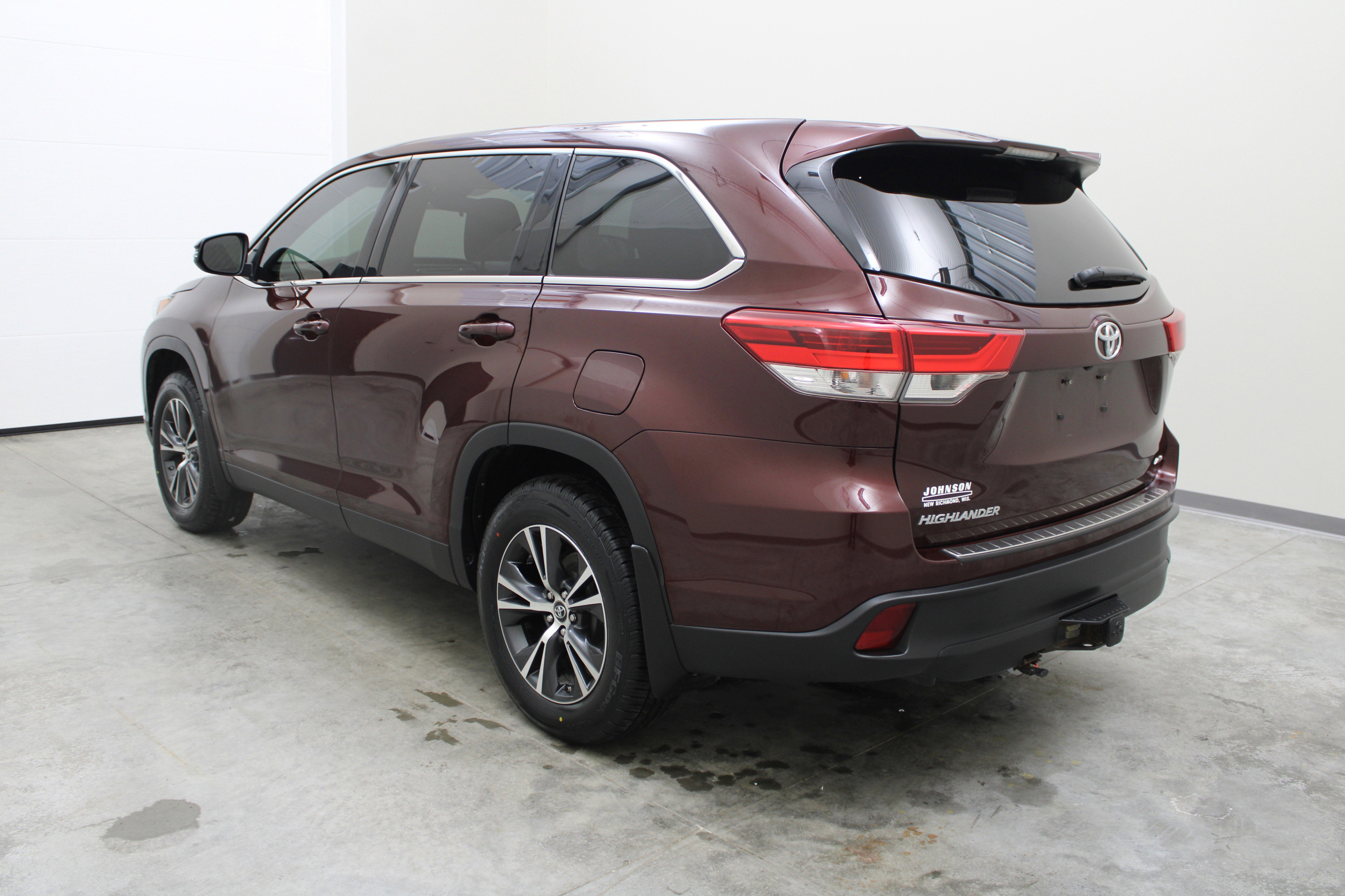 2019 Toyota Highlander LE