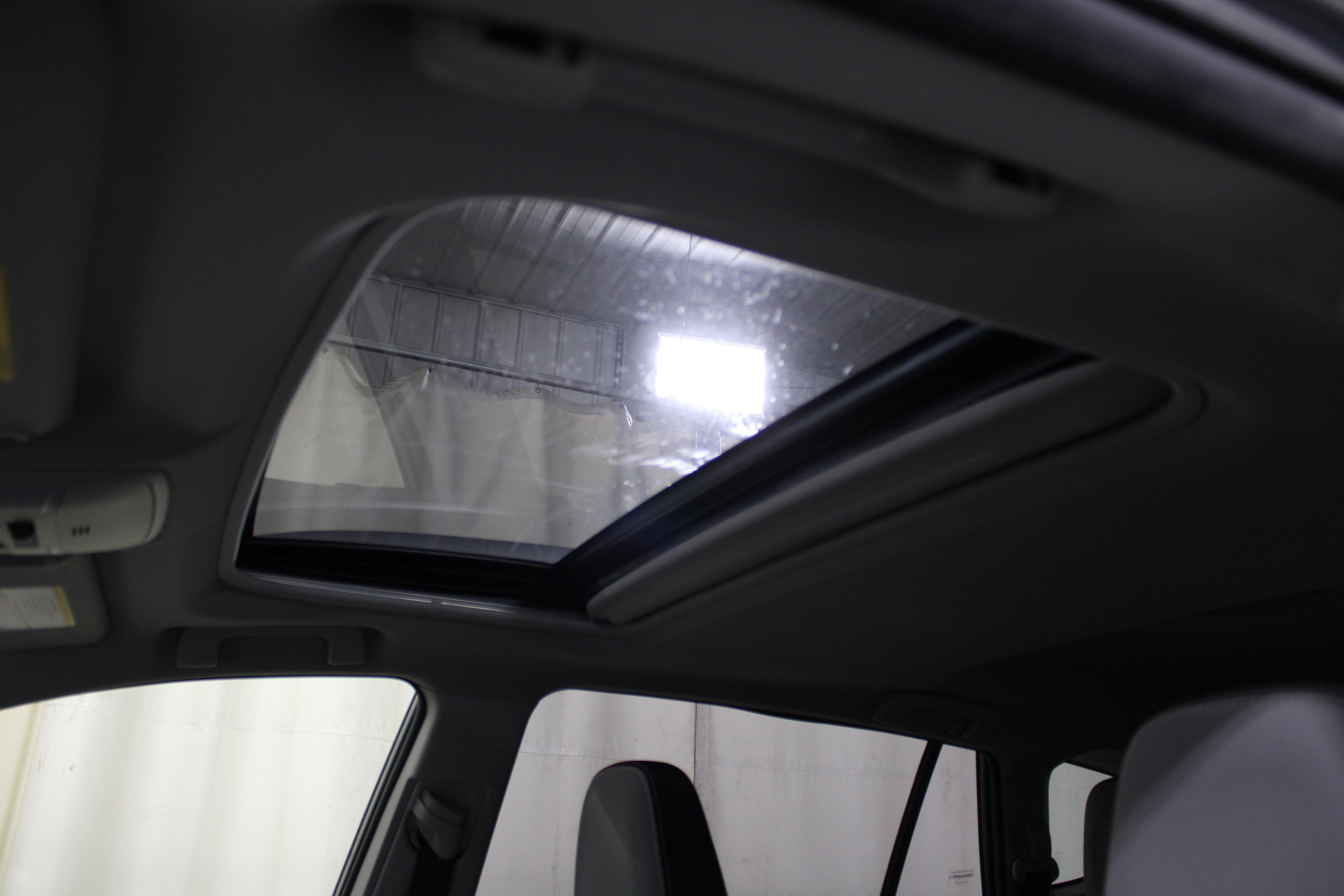 2017 Toyota RAV4 Hybrid XLE