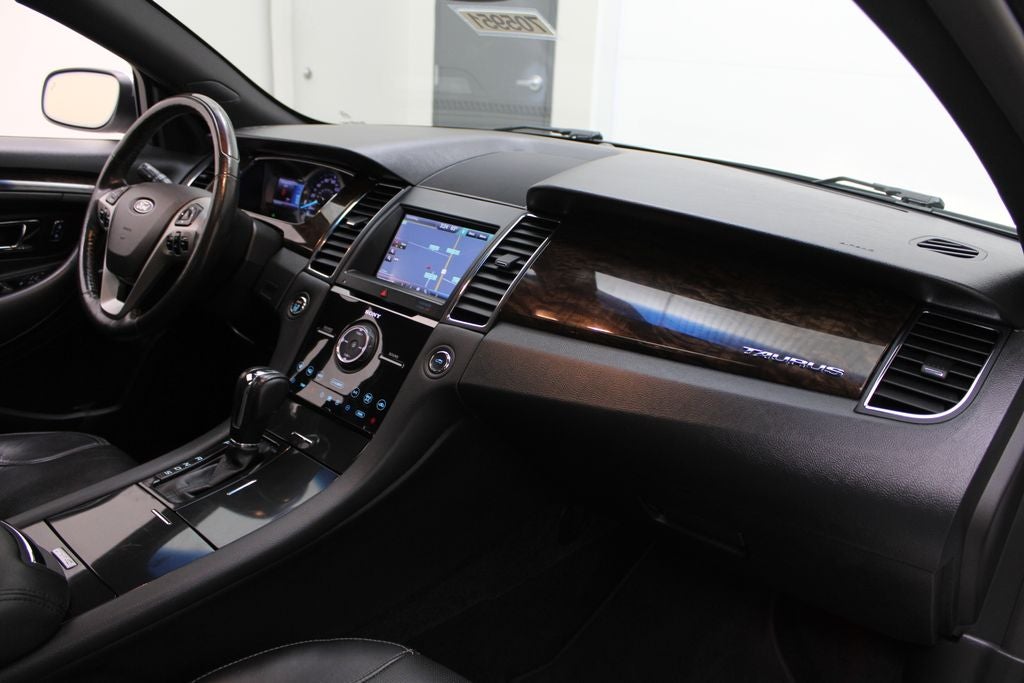 2015 Ford Taurus Limited