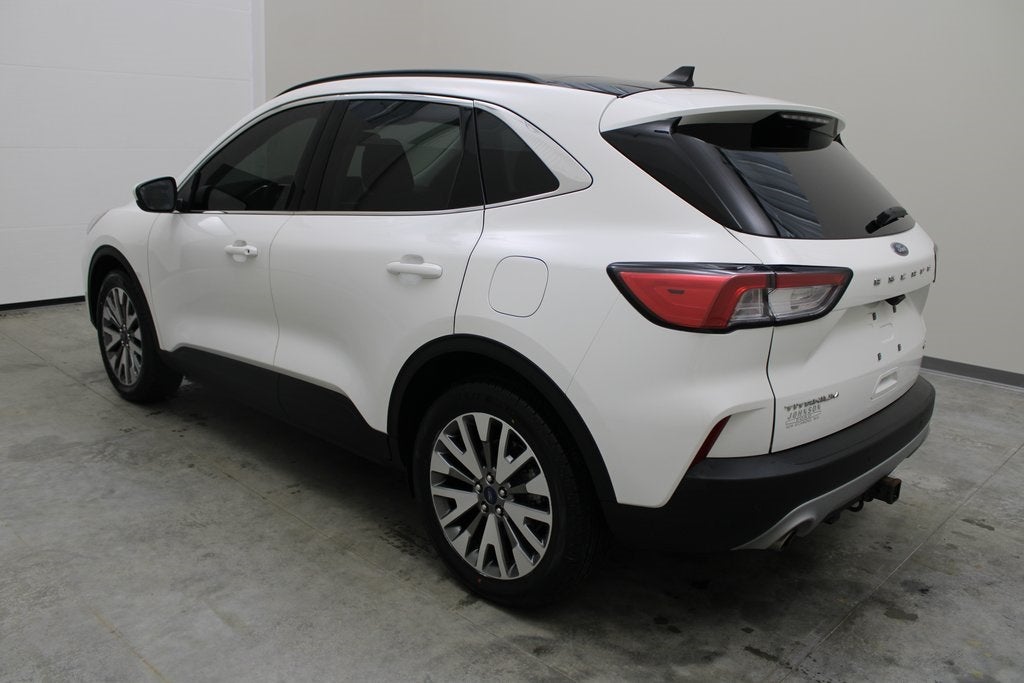 2022 Ford Escape Titanium