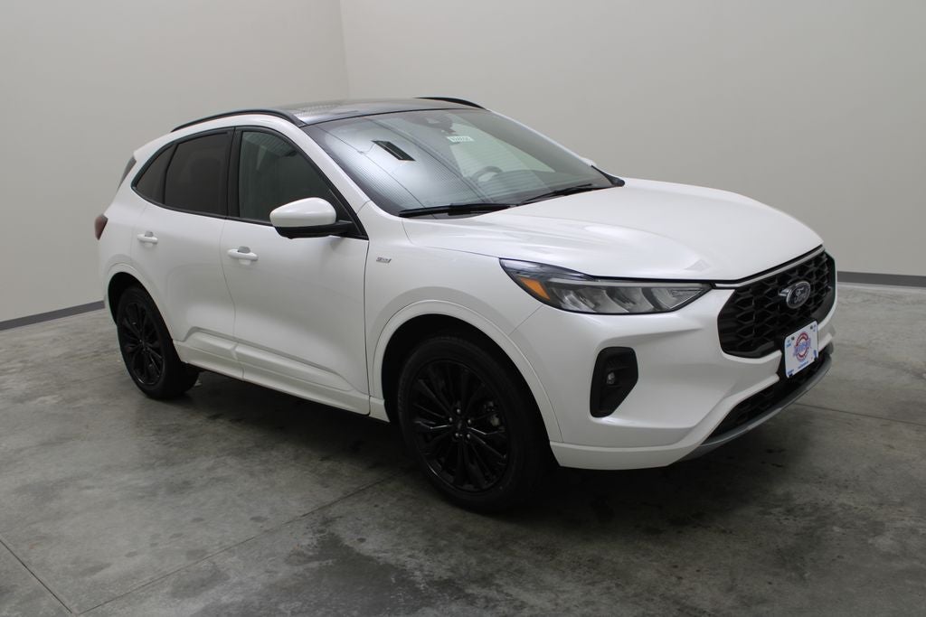 2023 Ford Escape ST-Line Select