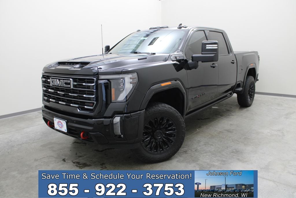 2024 GMC Sierra 4WD Crew Cab Standard Box AT4's photo