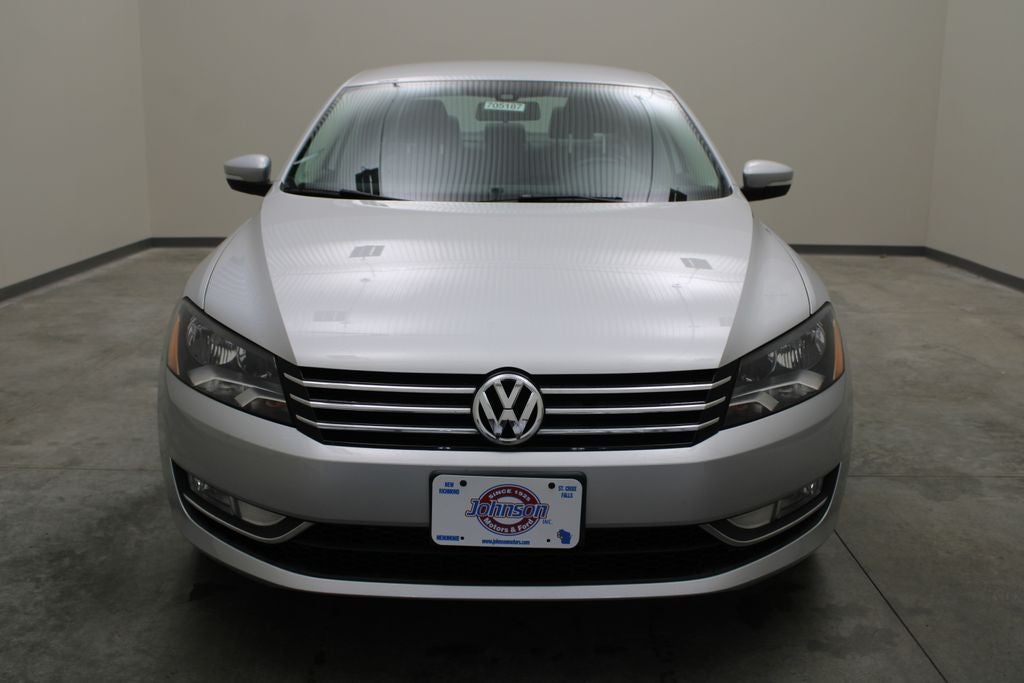 2015 Volkswagen Passat 1.8T Limited Edition